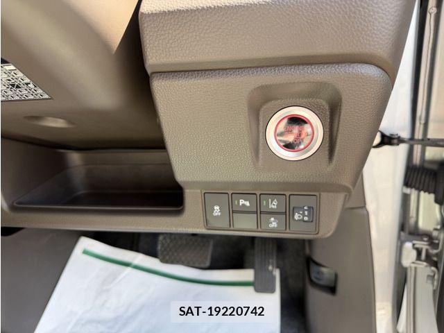 Honda N-WGN 2023-08 6752792-17