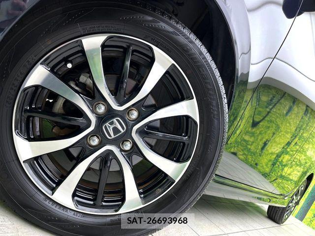Honda N-WGN 2019-08 6816426-12