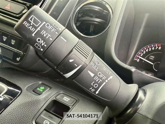 Honda N-WGN 2020-11 6816429-13