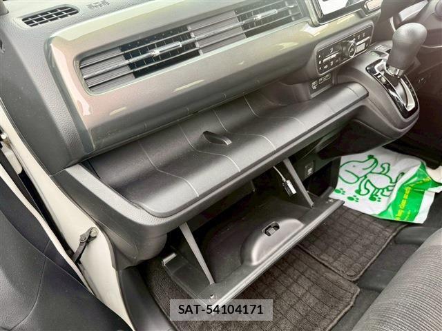 Honda N-WGN 2020-11 6816429-19