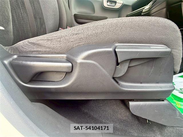 Honda N-WGN 2020-11 6816429-21