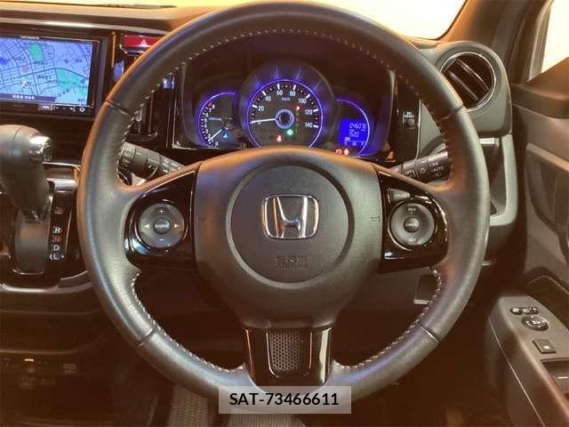 Honda N-WGN 2017-04 6910888-19