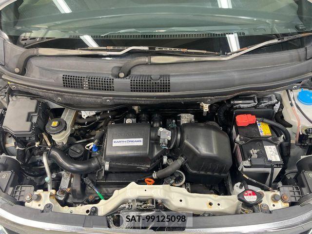 Honda N-WGN 2017-03 6996888-16