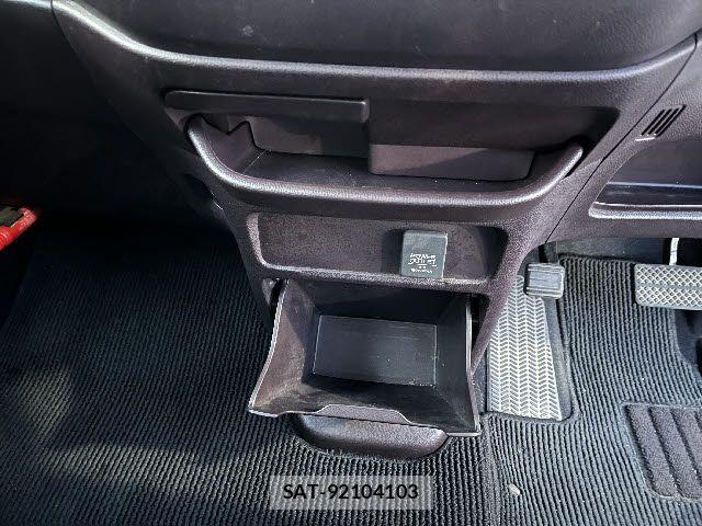 Honda N-WGN 2014-01 6996865-15