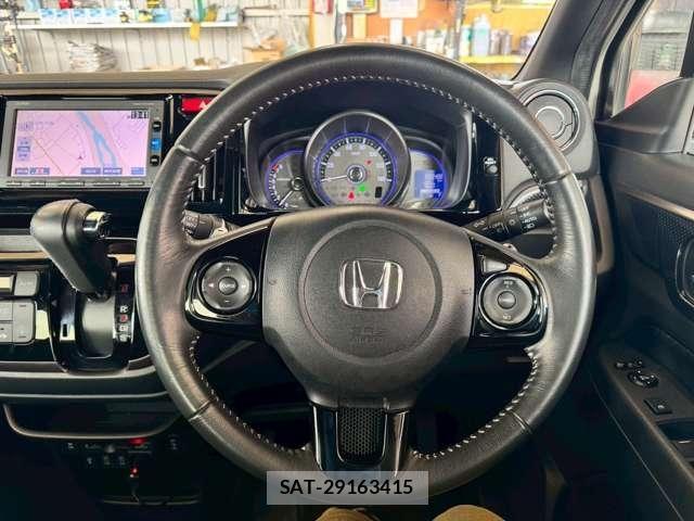 Honda N-WGN 2016-10 6996804-20