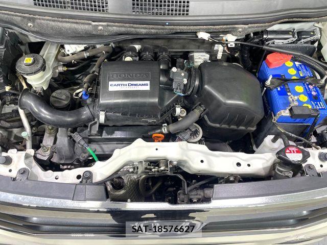 Honda N-WGN 2018-05 7021188-17