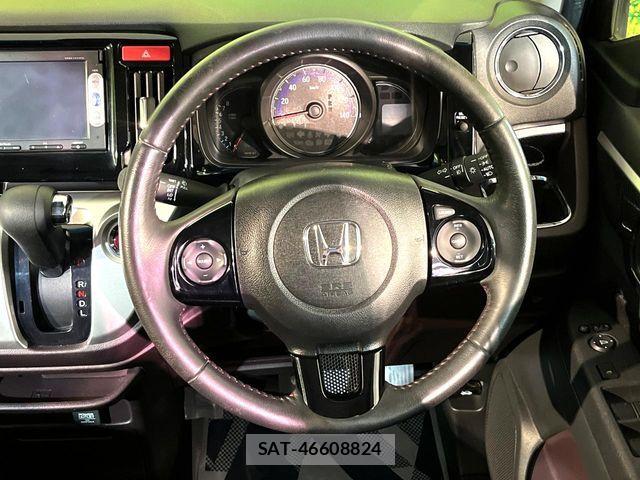 Honda N-WGN 2014-03 7060113-10