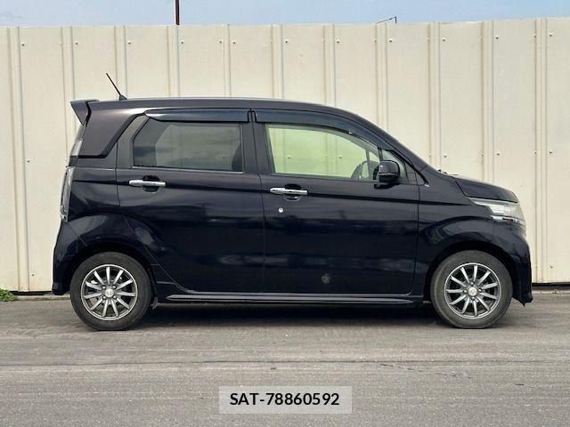 Honda N-WGN 2014-01 7215452-4