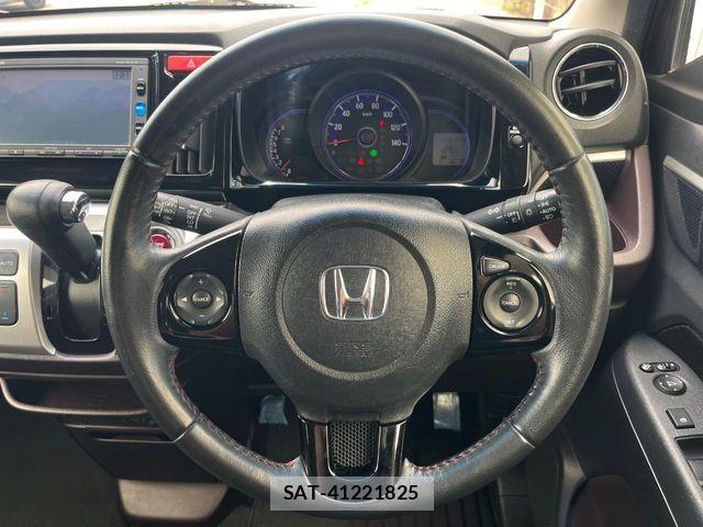 Honda N-WGN 2016-03 7217559-11