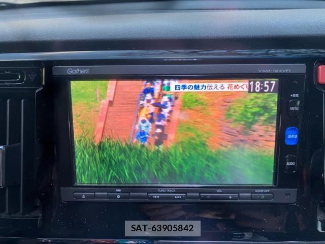 Honda N-WGN 2015-10 7223270-17