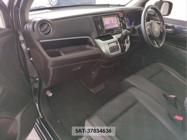 Honda N-WGN 2014-03 7216608-2