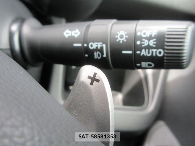 Honda N-WGN 2023-09 7329180-5