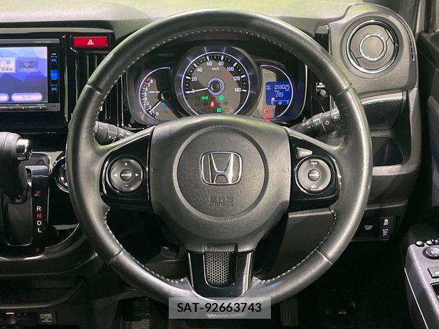 Honda N-WGN 2017-01 7329182-11