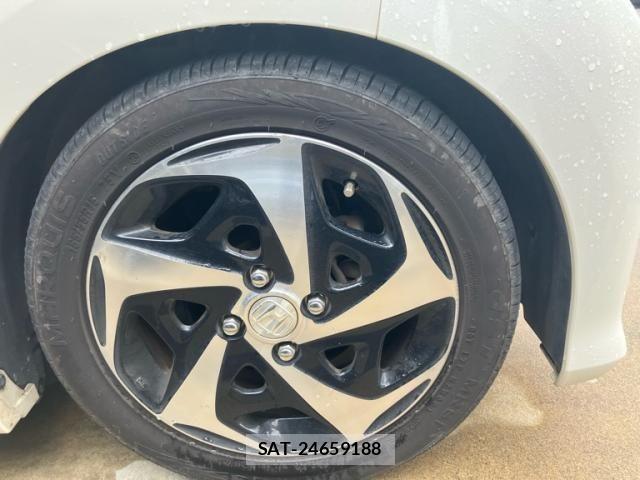 Honda N-WGN 2015-06 7329183-4