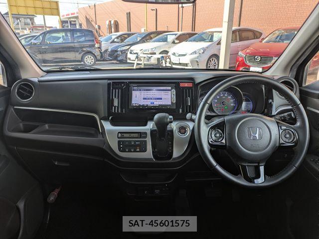 Honda N-WGN 2014-03 7393441-2