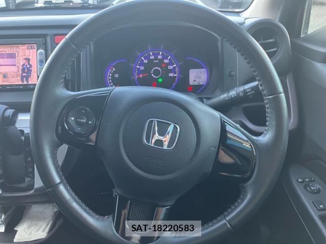 Honda N-WGN 2015-07 7393448-25