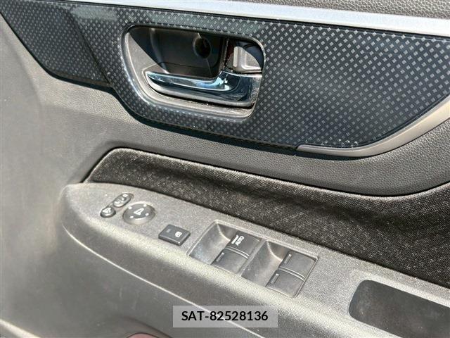 Honda N-WGN 2014-02 7456605-18