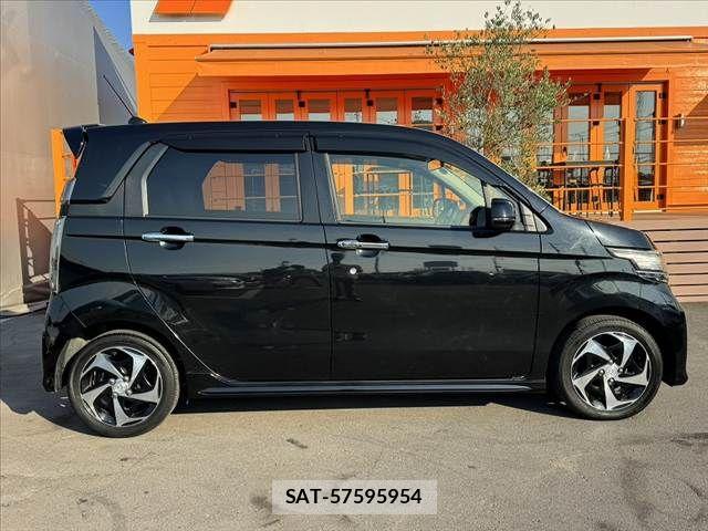 Honda N-WGN 2014-04 7456599-11