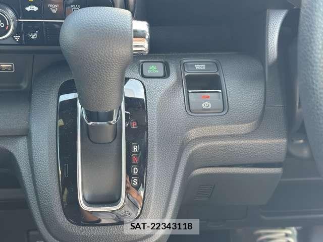 Honda N-WGN 2025-10 7456595-15