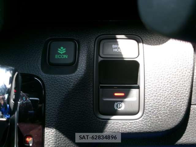 Honda N-WGN 2025-08 7509597-17