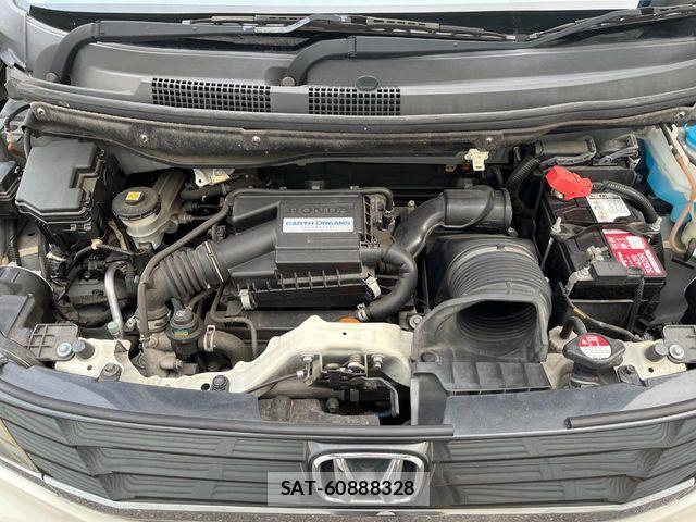 Honda N-WGN 2015-03 7509598-16