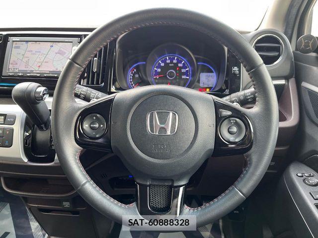 Honda N-WGN 2015-03 7509598-18