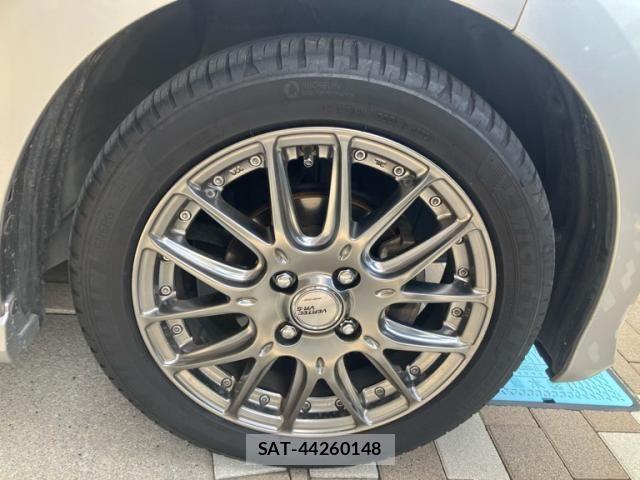 Honda N-WGN 2014-02 7562604-4