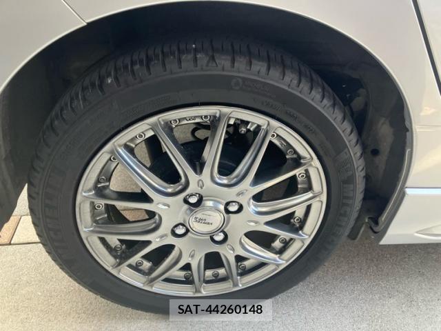 Honda N-WGN 2014-02 7562604-5