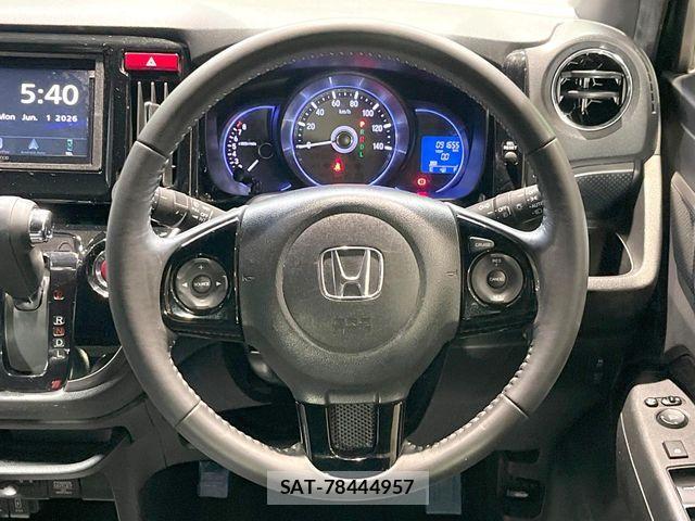 Honda N-WGN 2018-01 7619044-10