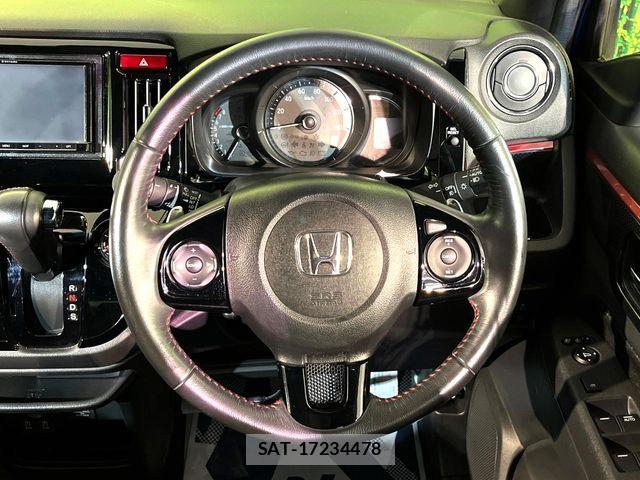 Honda N-WGN 2017-01 7963195-10