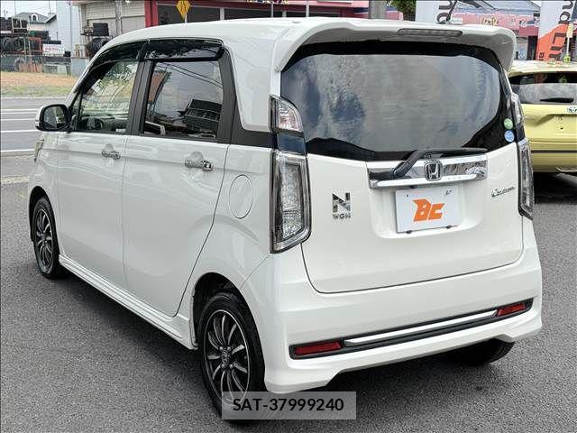 Honda N-WGN 2017-09 8037478-7