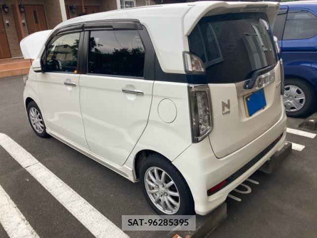 Honda N-WGN 2014-02 8037481-4