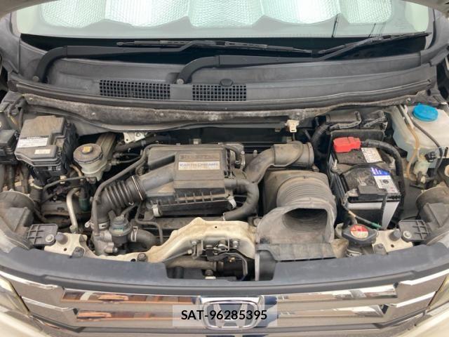 Honda N-WGN 2014-02 8037481-6