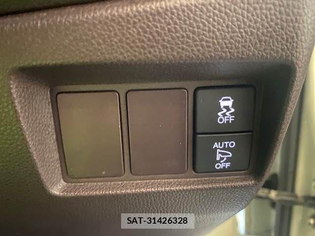 Honda N-WGN 2015-10 8037479-12