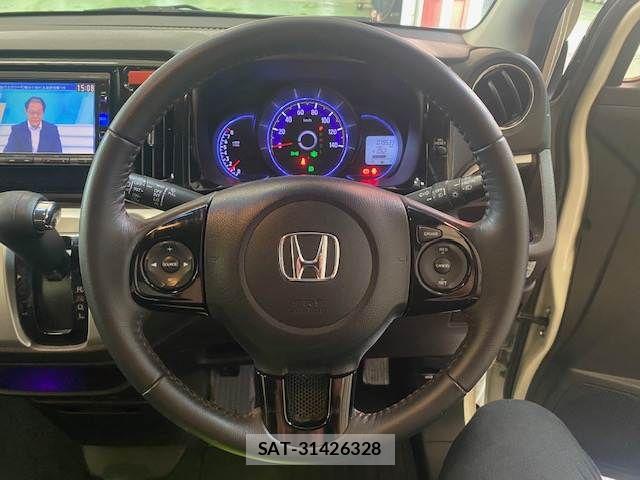 Honda N-WGN 2015-10 8037479-13