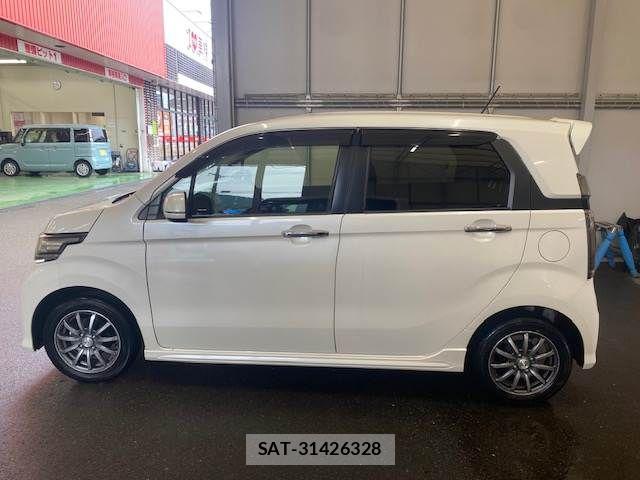 Honda N-WGN 2015-10 8037479-5