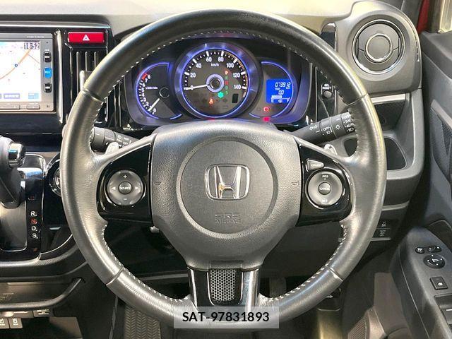 Honda N-WGN 2017-06 8037474-11