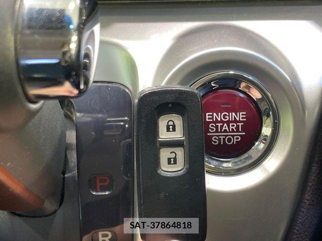 Honda N-WGN 2014-08 8075039-6