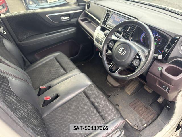 Honda N-WGN 2016-02 8101062-13