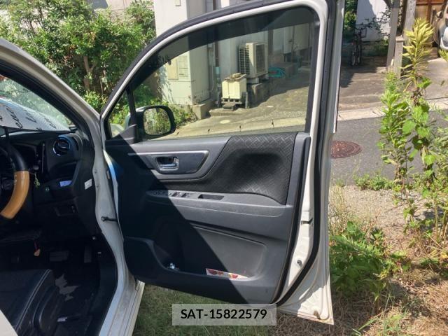 Honda N-WGN 2018-01 8158966-8
