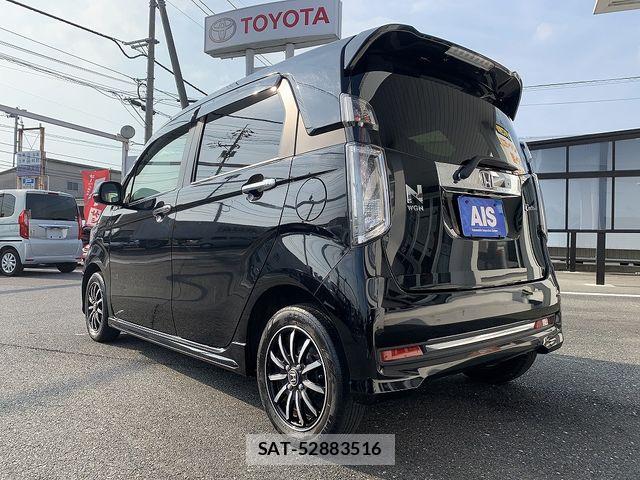 Honda N-WGN 2017-09 8209417-1
