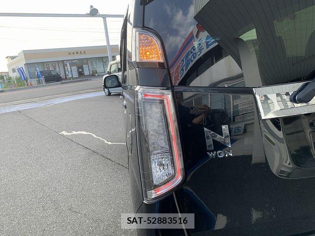Honda N-WGN 2017-09 8209417-24