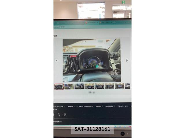 Honda N-WGN 2015-03 8209420-12