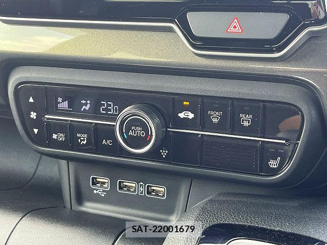 Honda N-WGN 2021-10 8209408-14
