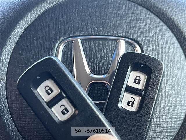 Honda N-WGN 2014-07 8209414-6