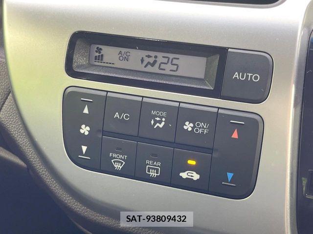 Honda N-WGN 2014-03 8209411-6