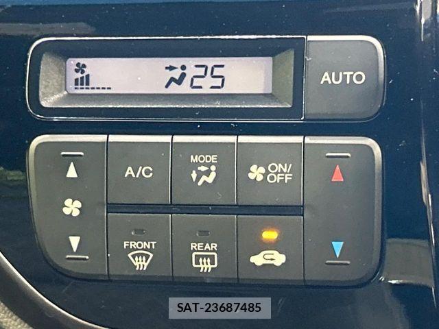 Honda N-WGN 2018-03 8209410-8