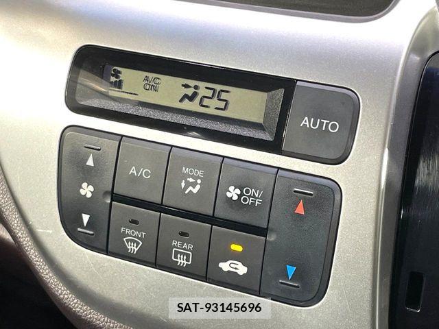 Honda N-WGN 2014-10 8209415-8