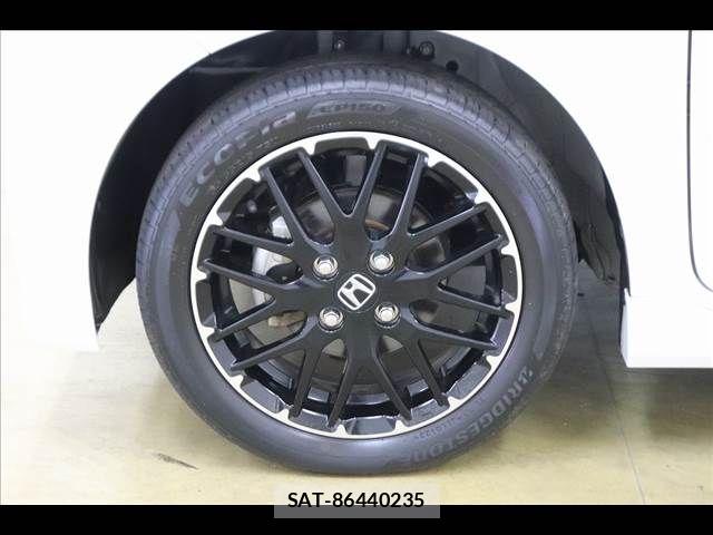 Honda N-WGN 2023-04 8209405-23