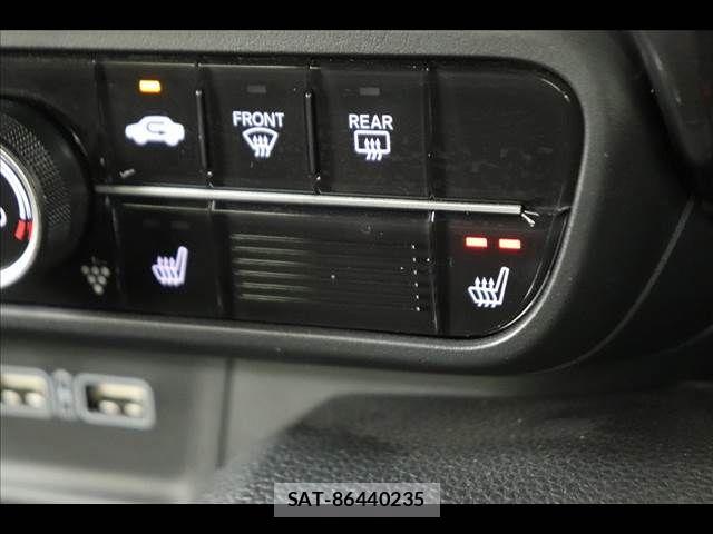 Honda N-WGN 2023-04 8209405-3